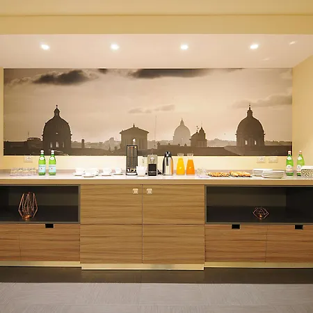 Mercure Centro Colosseo Рим