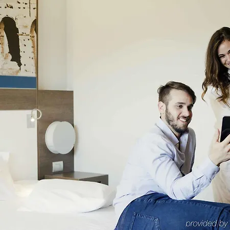 Mercure Centro Colosseo 4* Рим