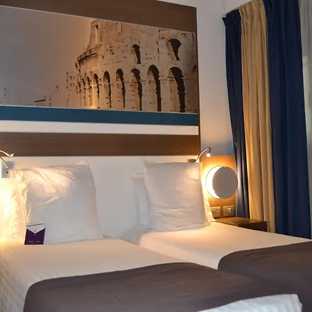 Mercure Centro Colosseo Рим