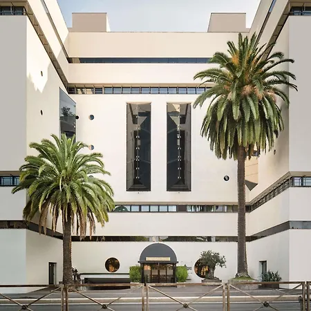 Mercure Centro Colosseo 4* רומא