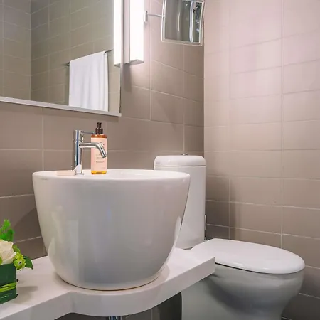 Hotell Mercure Centro Colosseo 4*