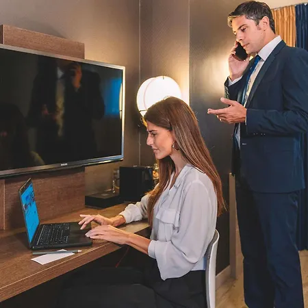 מלון Mercure Centro Colosseo