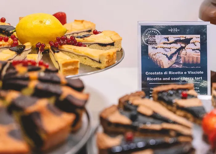 Hotel Mercure Centro Colosseo 4*