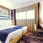 Hotel Mercure Centro Colosseo 4*