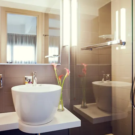 Szálloda Mercure Centro Colosseo 4*