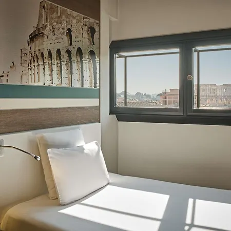 Mercure Centro Colosseo 4* Róma