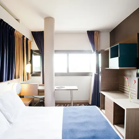 Mercure Centro Colosseo Róma